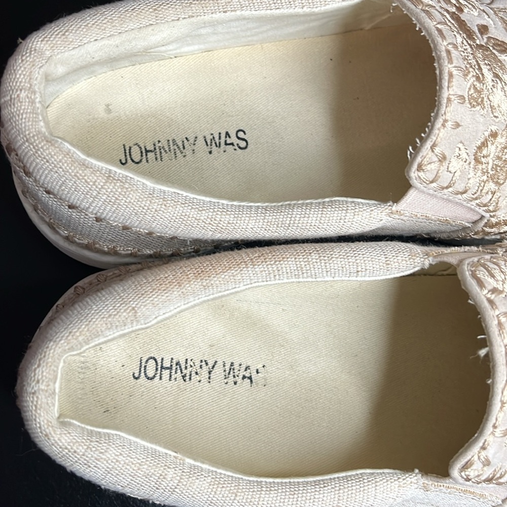 Johnny Was Cecilia Slip-On Embroidered Sand Sneakers - Picture 9 of 10